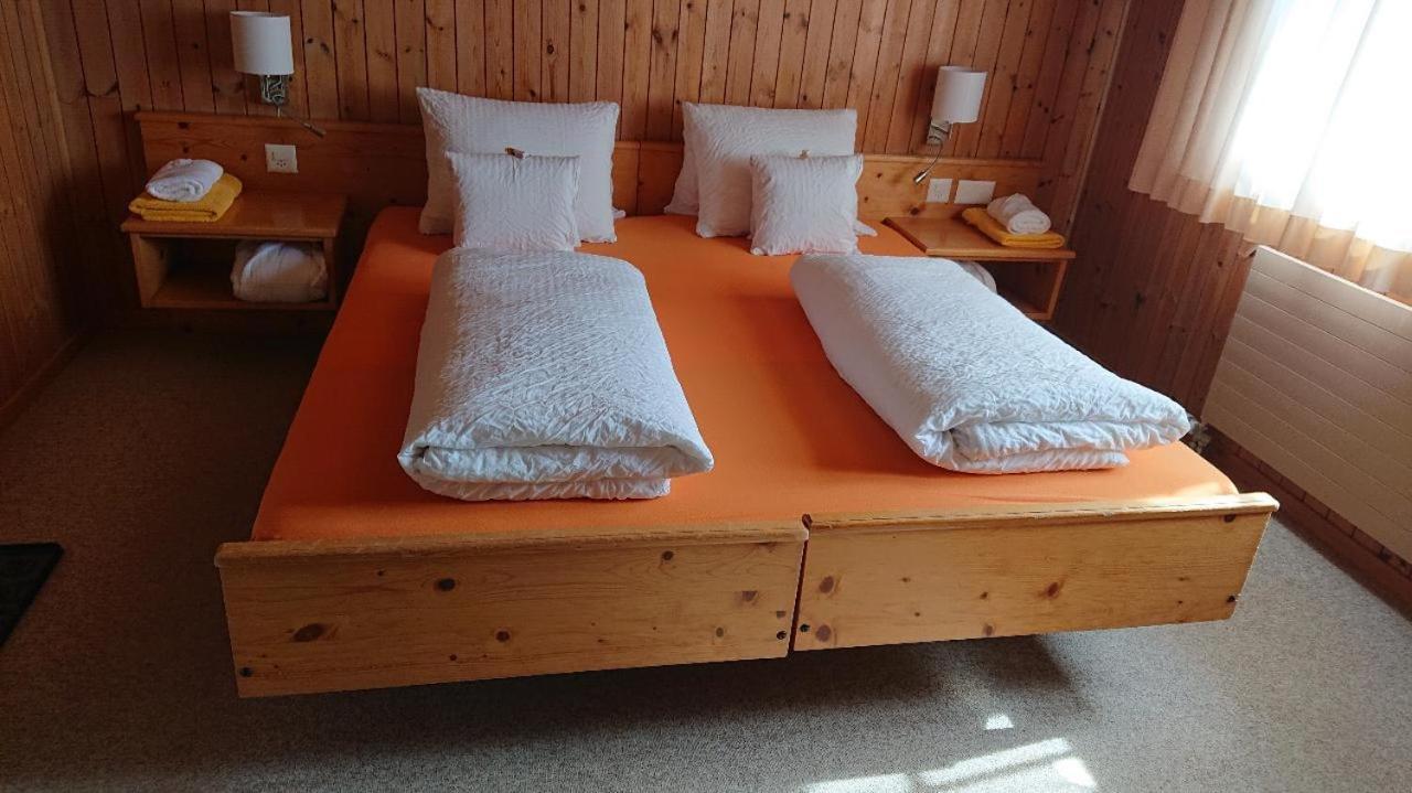 Gasthof Surselva Breíl Eksteriør bilde